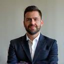 Kovács István magabiztosan néz